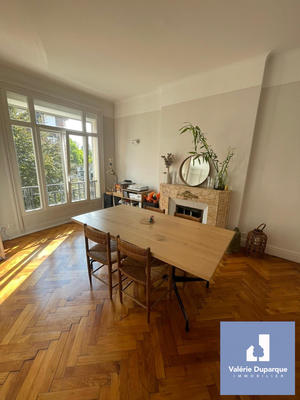 Appartement - 163 m² - 4 pièces