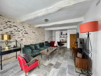 Maison traditionnelle - 105 m² - 5 pièces