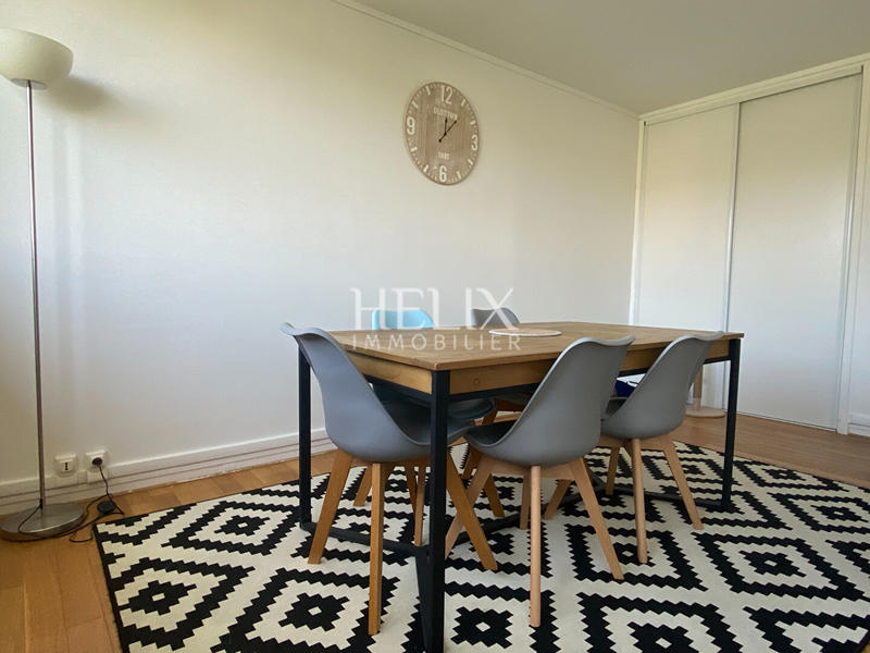 Appartement - 86 m² - 5 pièces