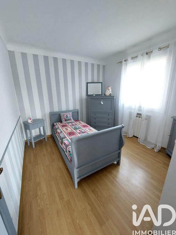 Maison - 228 m² - 7 pièces