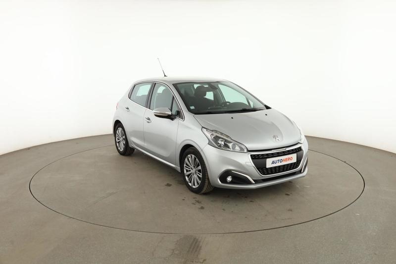 Peugeot 208 1.6 Blue-HDi Allure 5p 100 ch