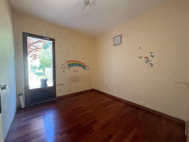 Appartement - 102 m² - 5 pièces