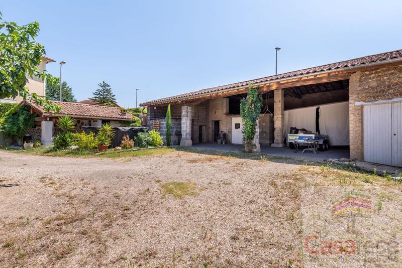 Maison - 180 m² - 6 pièces