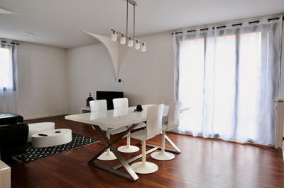 Appartement - 80 m² - 3 pièces