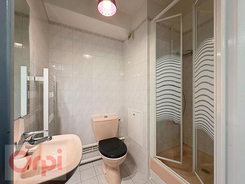 Appartement - 100 m² - 4 pièces