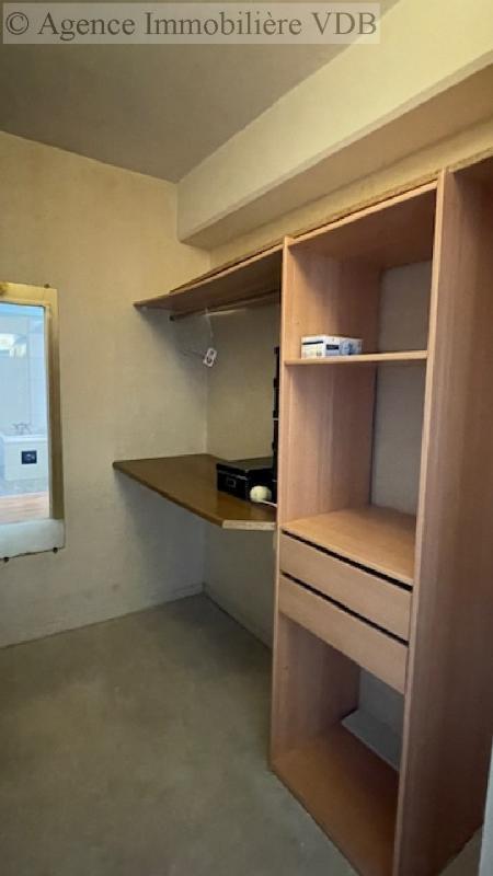 Appartement - 99 m² - 4 pièces