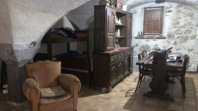 Maison de village - 80 m² - 1 pièce