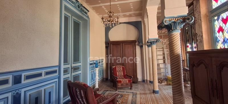 Maison - 291 m² - 8 pièces