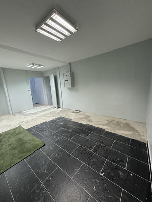 Local commercial - 70 m²