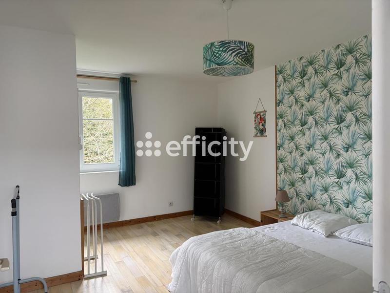 Demeure - 452 m² - 15 pièces