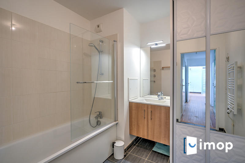 Appartement - 75 m² - 3 pièces