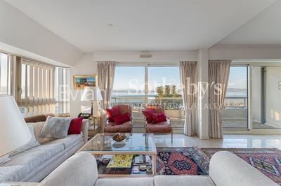 Appartement - 120 m² - 4 pièces