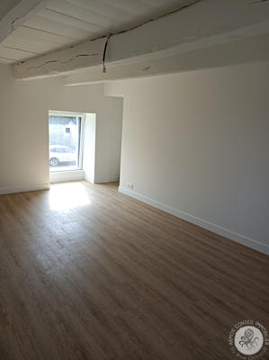 Maison - 85 m² - 3 pièces