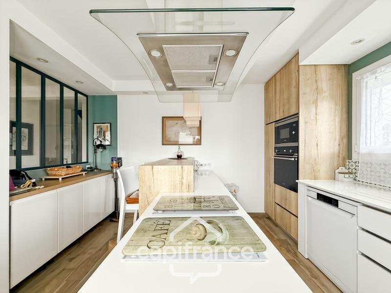 Maison - 160 m² - 6 pièces