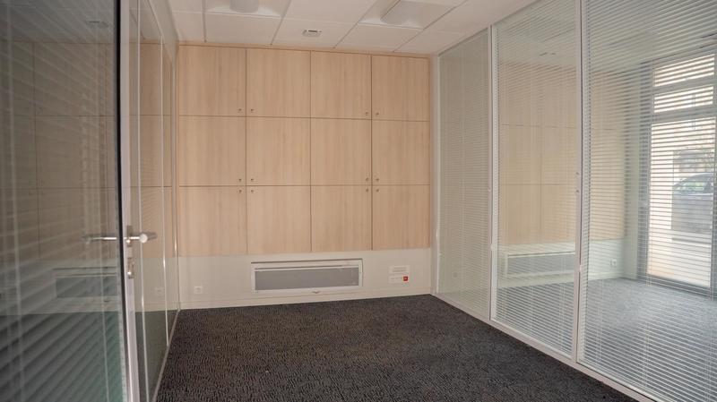 Local commercial - 138 m² - 5 pièces