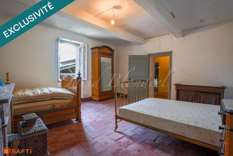 Maison - 271 m² - 8 pièces