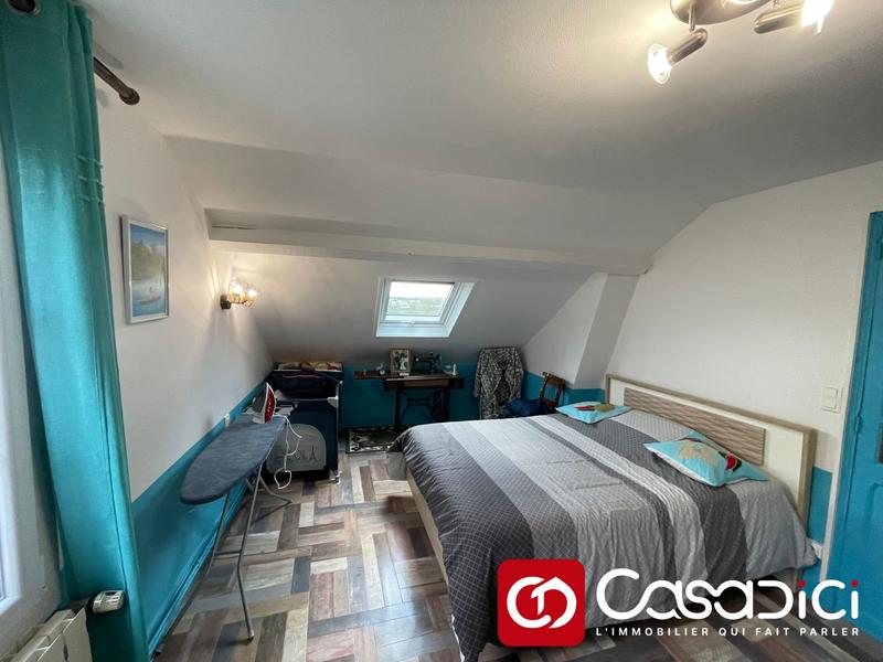 Maison traditionnelle - 146 m² - 4 pièces