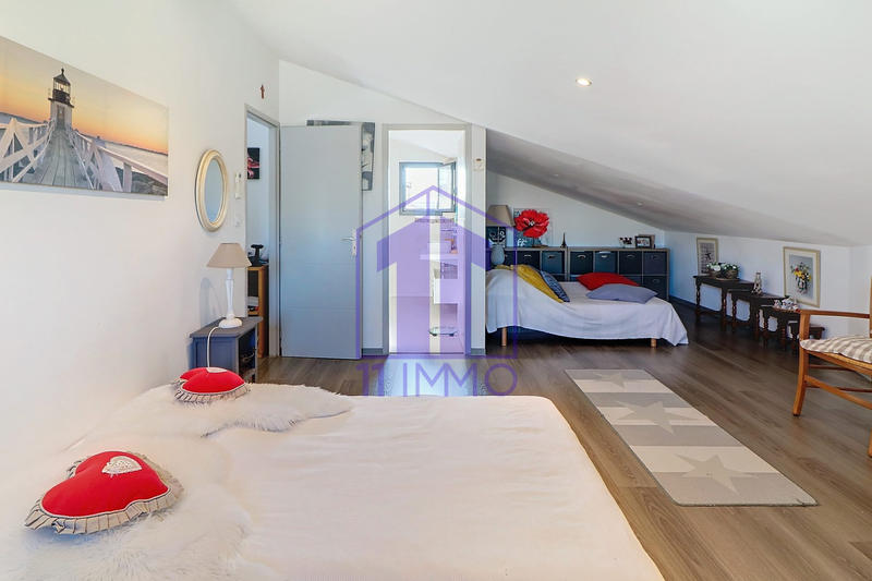 Maison contemporaine - 148 m² - 6 pièces