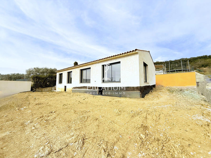 Villa - 140 m² - 6 pièces