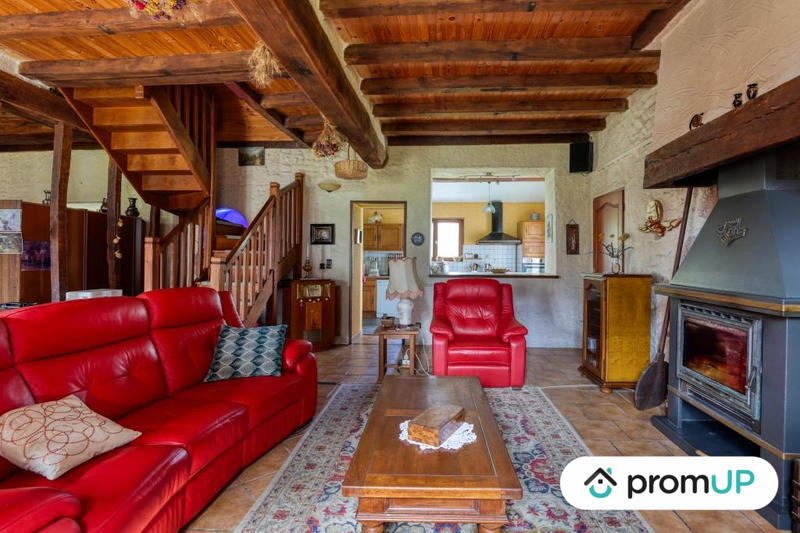 Maison - 180 m² - 6 pièces