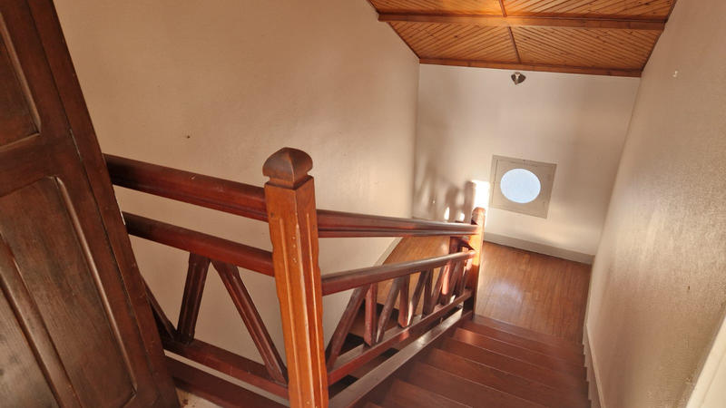 Maison - 125 m² - 7 pièces