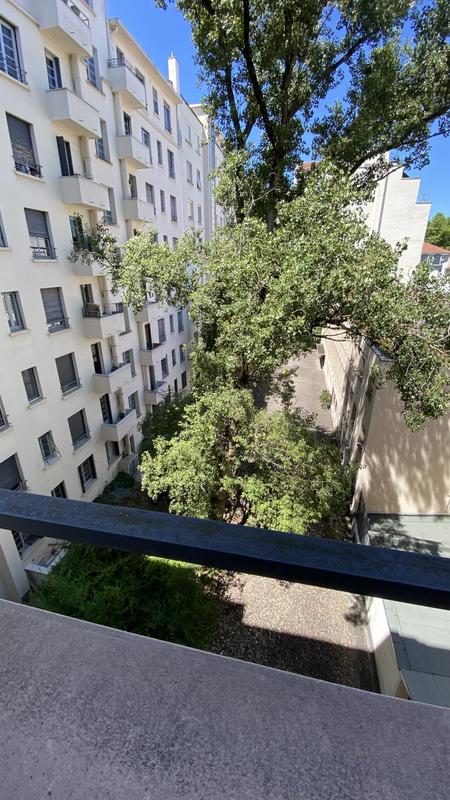 Appartement - 104 m² - 4 pièces