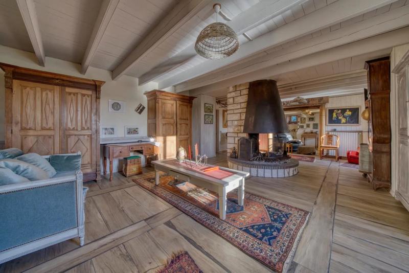 Demeure - 340 m² - 14 pièces