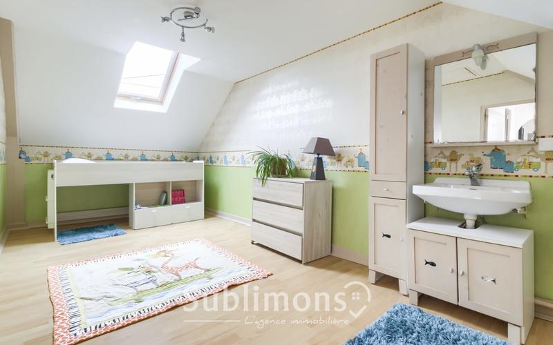 Maison traditionnelle - 133 m² - 5 pièces