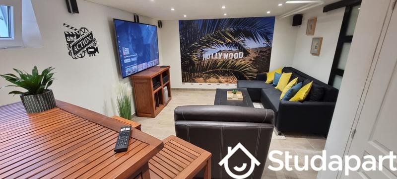 Chambre - 9 m² - 1 pièce