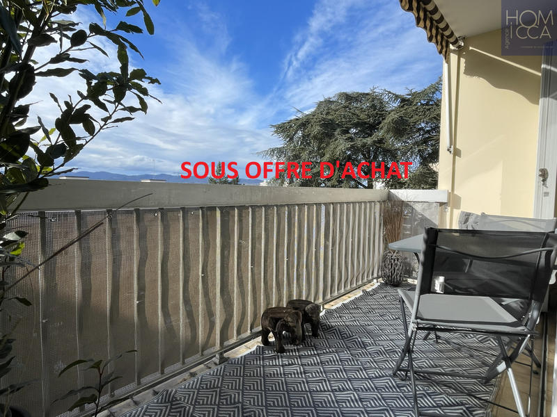 Appartement - 106 m² - 5 pièces