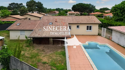 Maison - 130 m² - 6 pièces