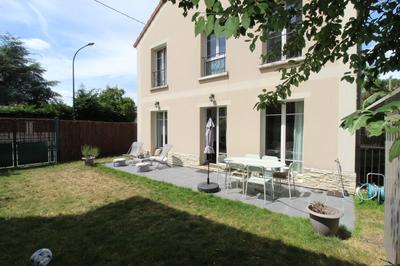 Maison contemporaine - 104 m² - 6 pièces