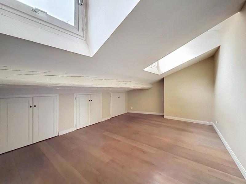 Appartement - 113 m² - 4 pièces