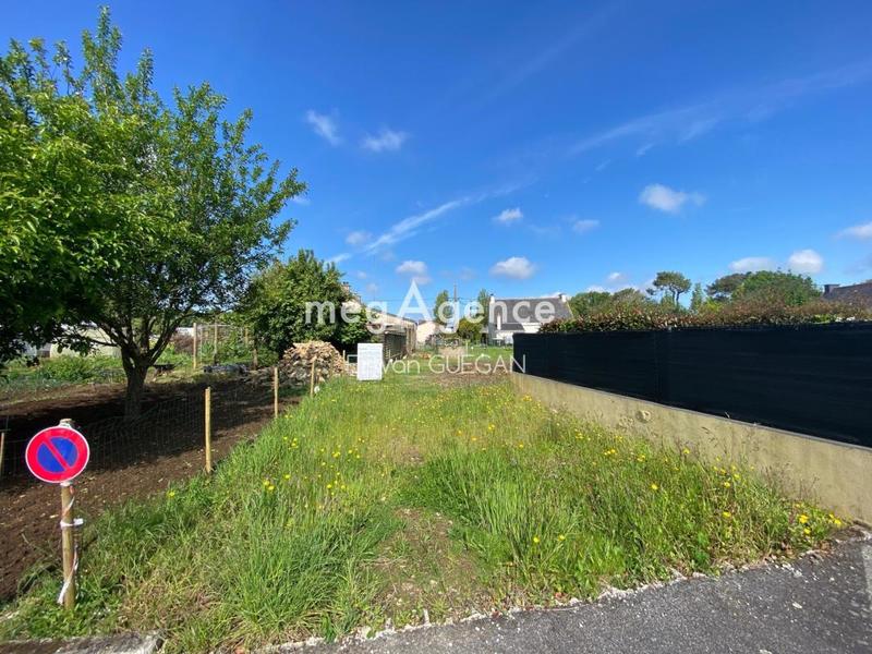 Terrain constructible - 650 m²