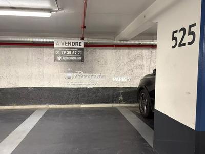 Parking / Garage - 11 m²