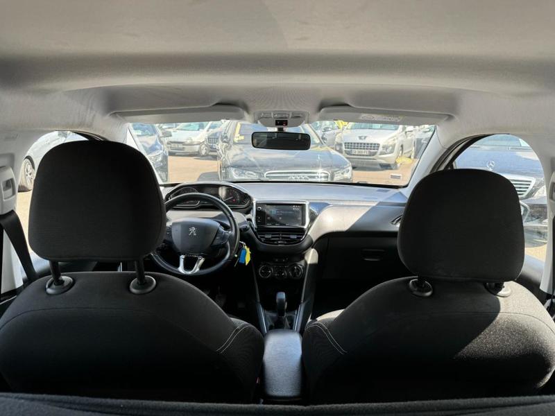 Peugeot 208 Business R' 1.6 Hdi 75 Active