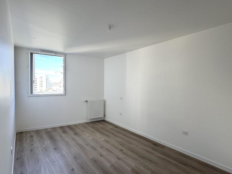 Appartement - 86 m² - 4 pièces