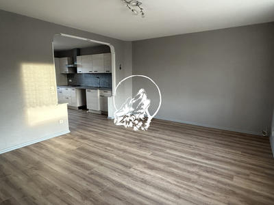 Maison - 183 m² - 8 pièces