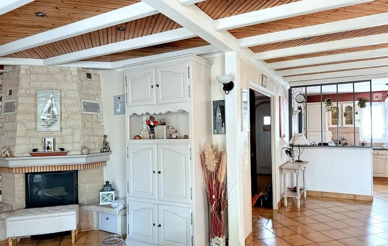 Maison - 140 m² - 6 pièces