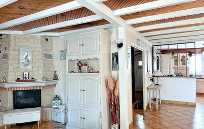 Maison - 140 m² - 6 pièces