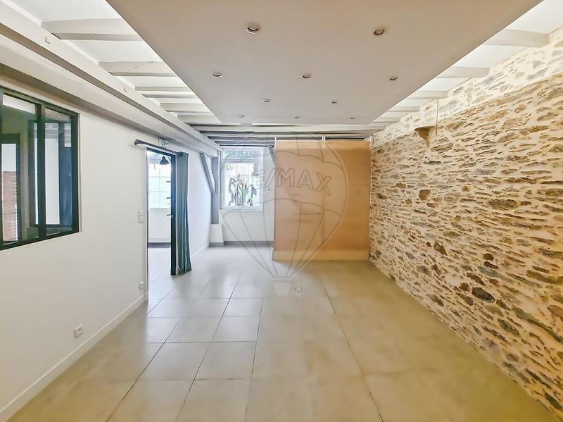 Immeuble - 100 m² - 6 pièces