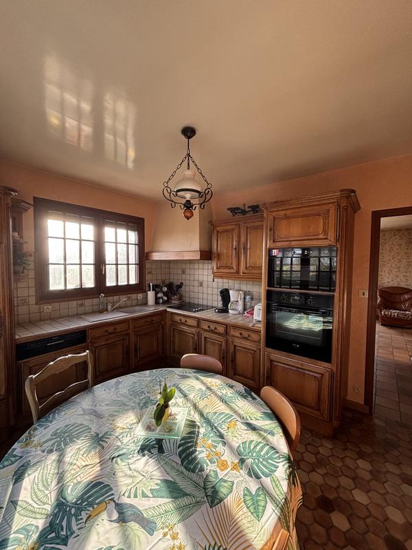 Maison - 102 m² - 5 pièces