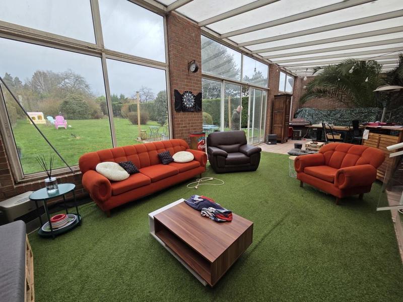 Pavillon - 171 m² - 8 pièces