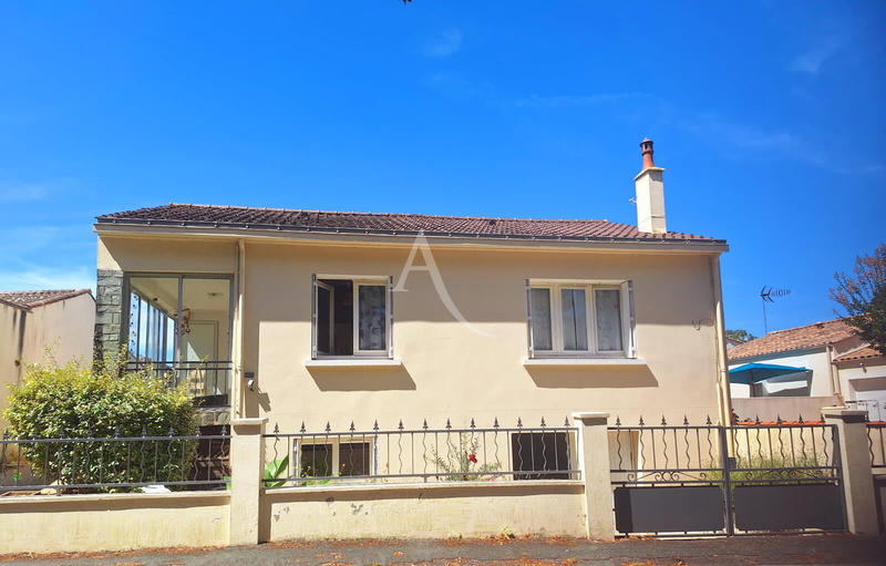 Maison - 86 m² - 5 pièces