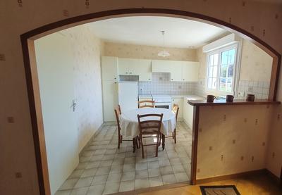 Maison - 140 m² - 7 pièces