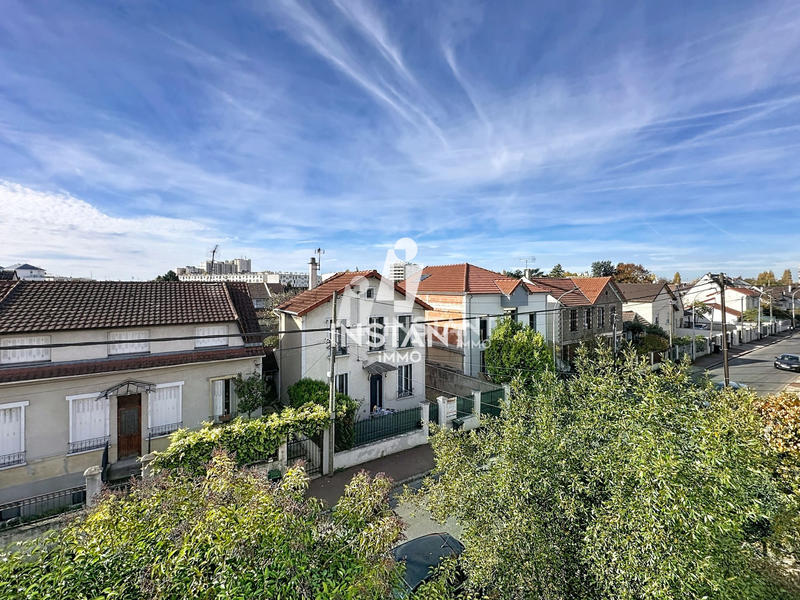 Appartement - 23 m² - 9 pièces