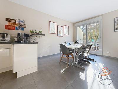 Maison - 87 m² - 4 pièces