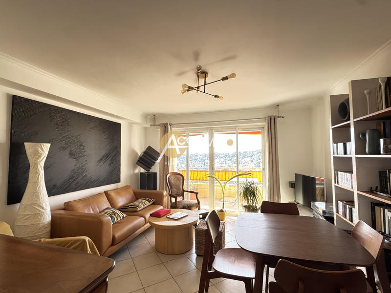 Appartement - 61 m² - 3 pièces