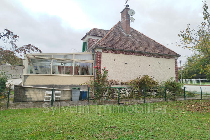 Maison - 111 m² - 4 pièces