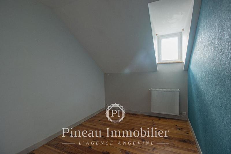 Maison - 303 m² - 13 pièces